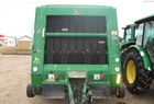 1998 John Deere 566