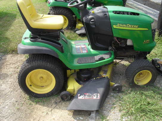2003 John Deere L120