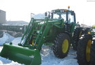 2012 John Deere 7430