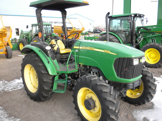 2007 John Deere 5325