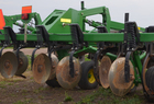 2002 John Deere 2700