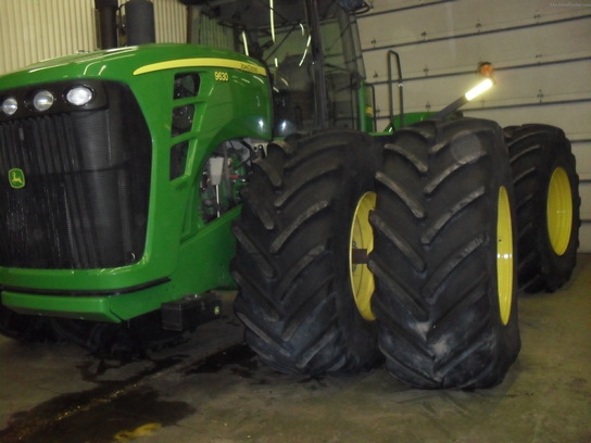 2011 John Deere 9630