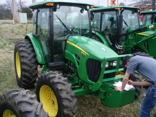 2010 John Deere 5095M