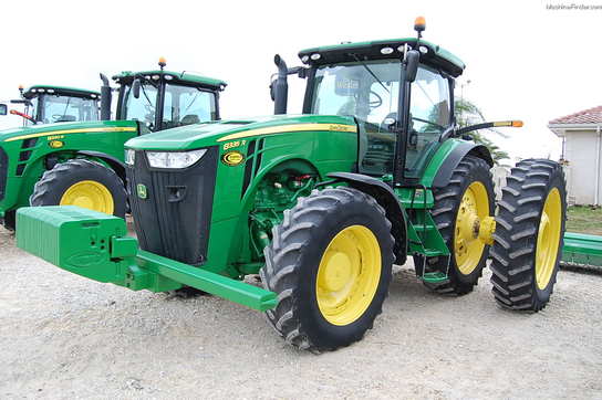 2012 John Deere 8335R