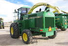 1997 John Deere 6910