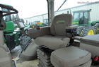 2011 John Deere 8260R