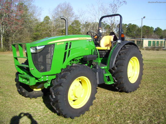 2012 John Deere 5100M