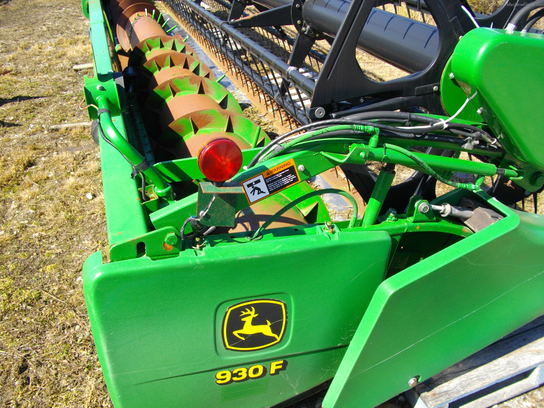 2002 John Deere 930F
