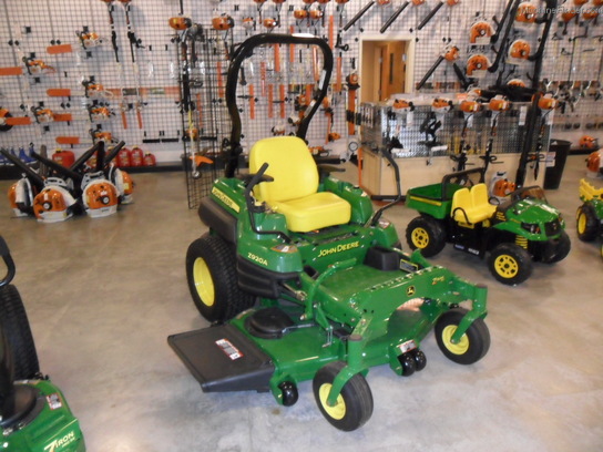 John Deere Z920A
