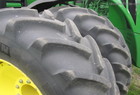 2011 John Deere 8335R