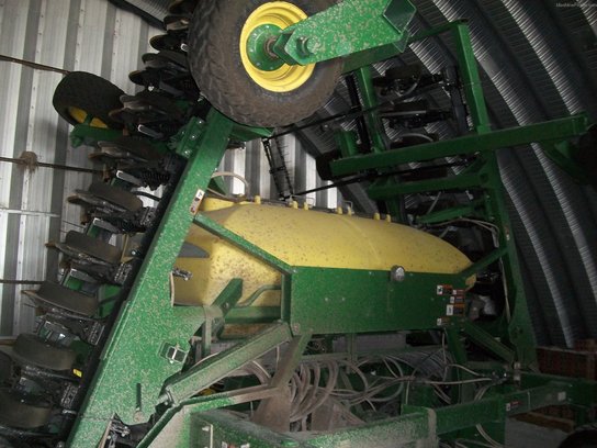 2011 John Deere 1990