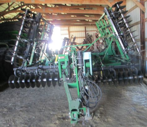 2004 John Deere 726