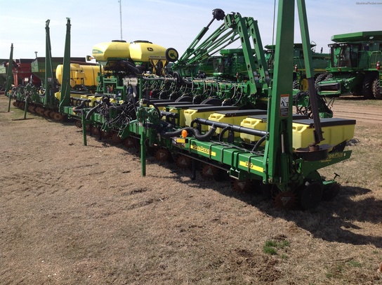2002 John Deere 1710