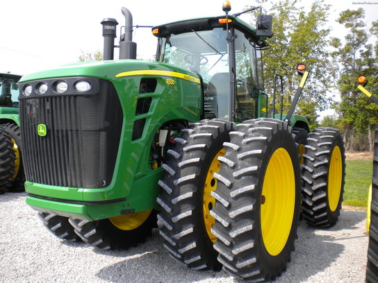 2011 John Deere 9330