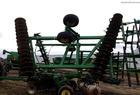 2012 John Deere 637