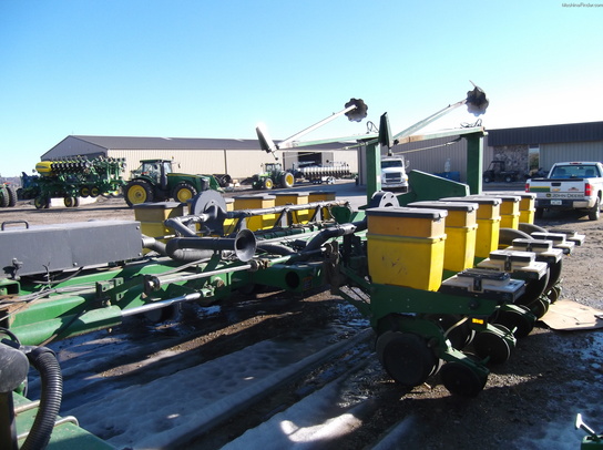 1997 John Deere 1770