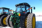2011 John Deere 8260R