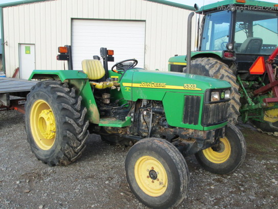 2004 John Deere 5303