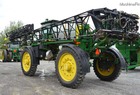 2010 John Deere 4930