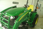 2012 John Deere 3320