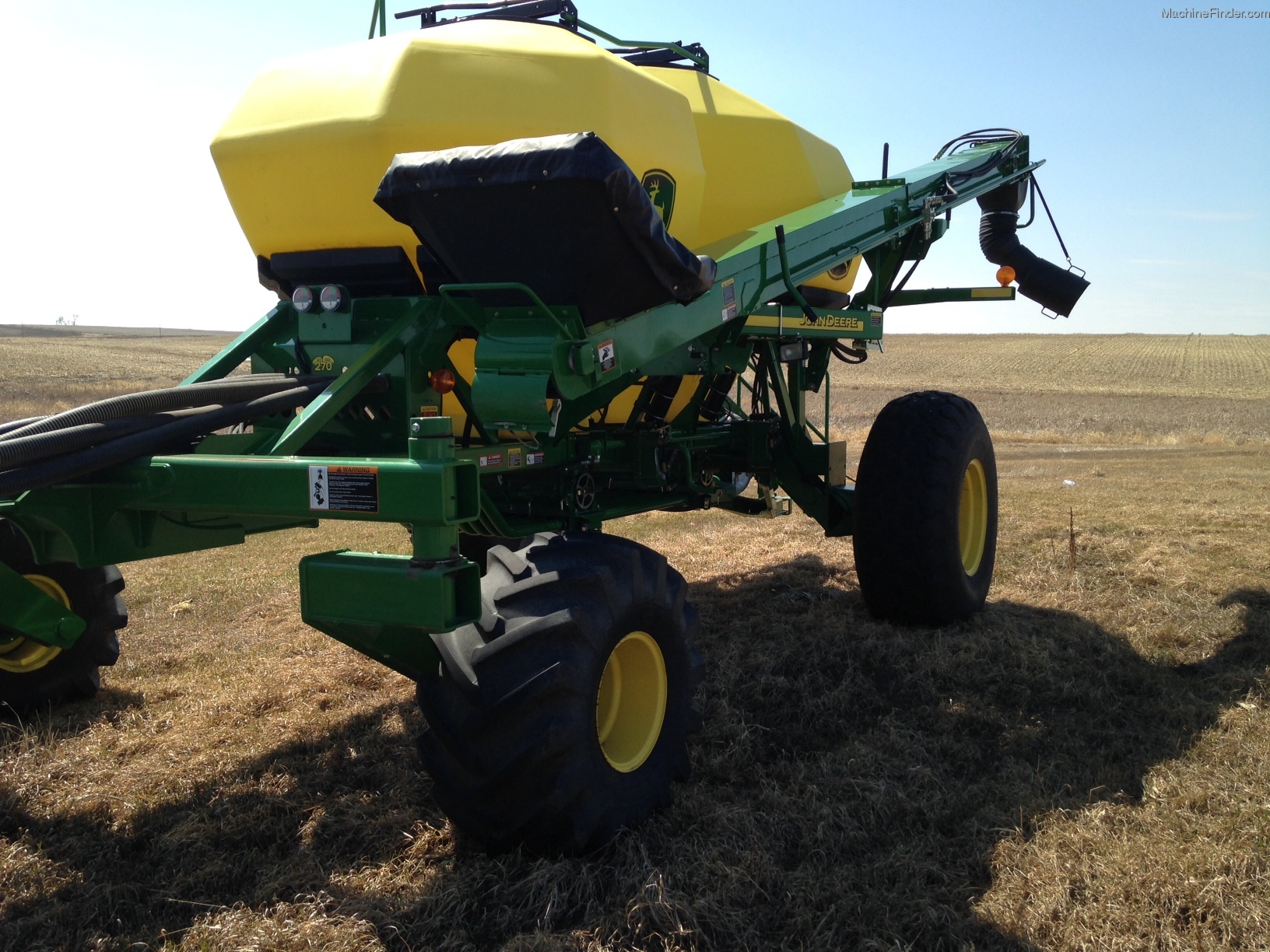 2011 John Deere 1890 Planting & Seeding Air Drills & Seeders John