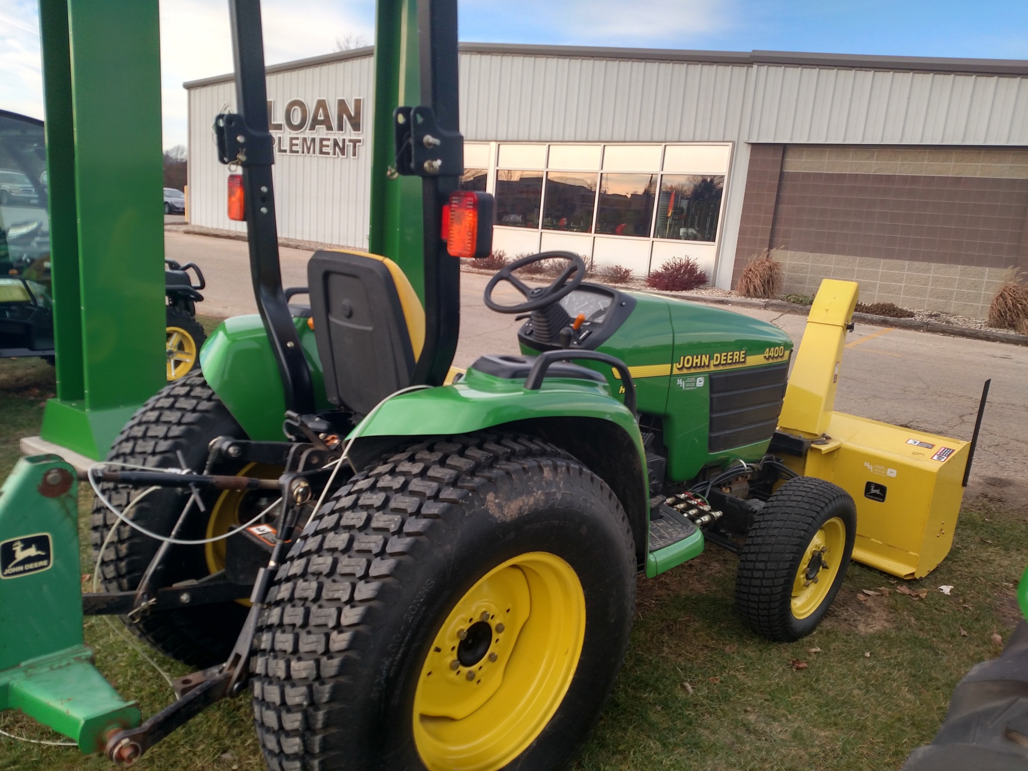 John Deere 4400 Compact Utility Tractors for Sale [53311]