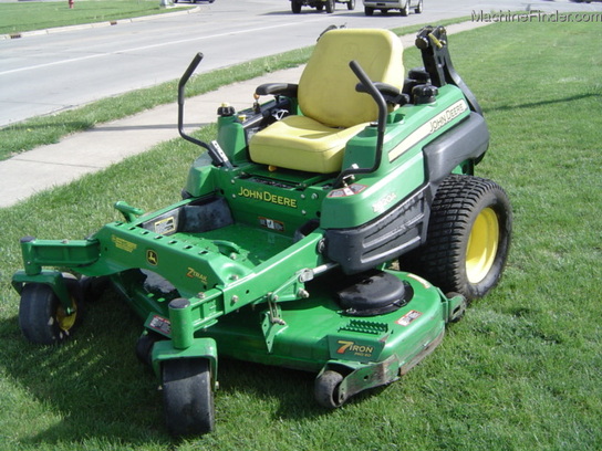 2008 John Deere Z820A