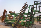 2000 John Deere 637