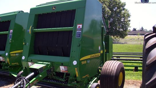 2011 John Deere 568