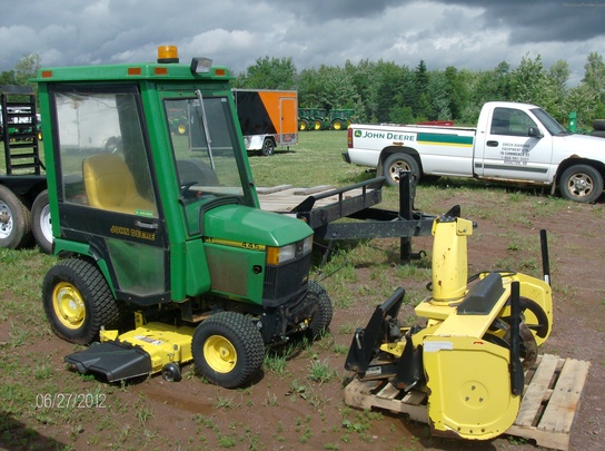 1996 John Deere 445