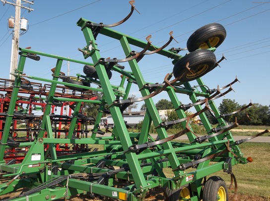1997 John Deere 980