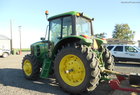 2011 John Deere 7130