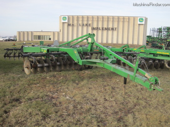 2006 John Deere 512