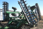 2003 John Deere 637