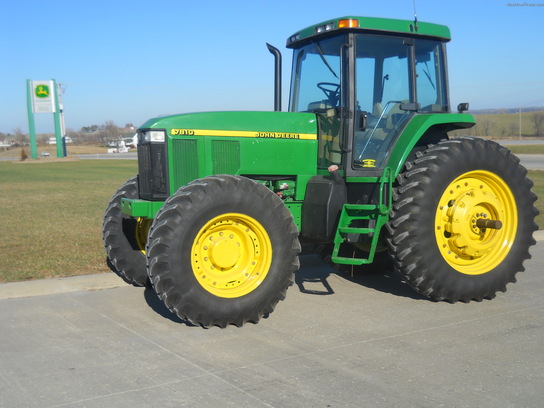 1998 John Deere 7810