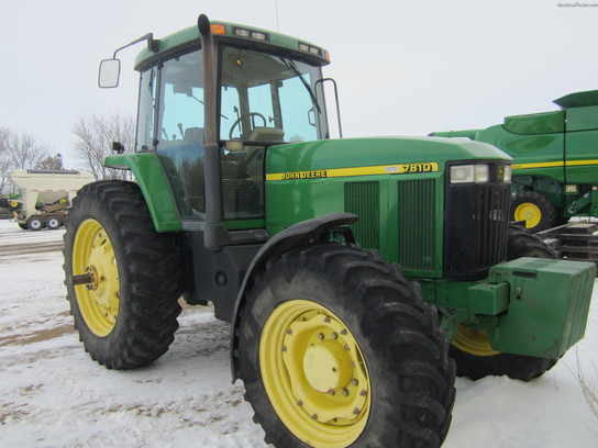 1997 John Deere 7810