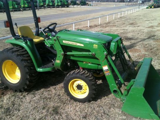 2012 John Deere 3038E