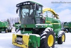 2006 John Deere 7300