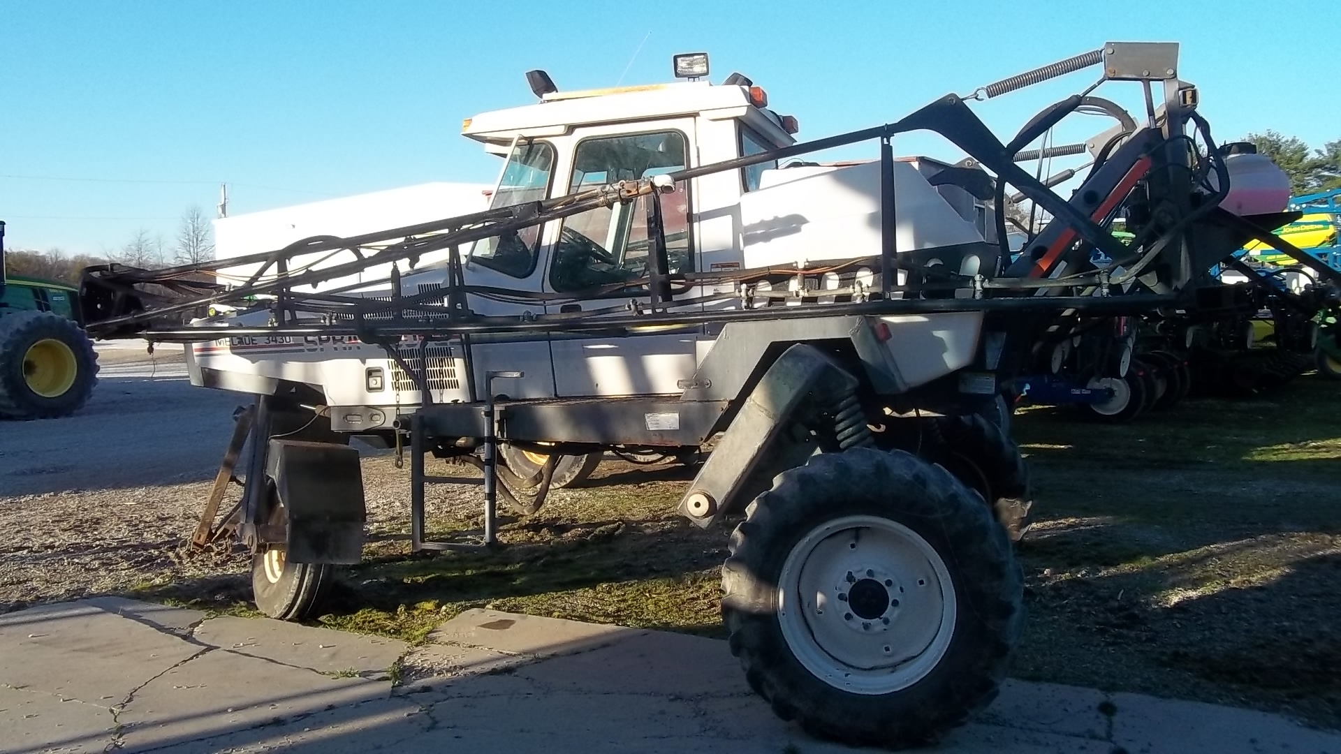Spray Coupe 3430 SelfPropelled Sprayers for Sale [56801]