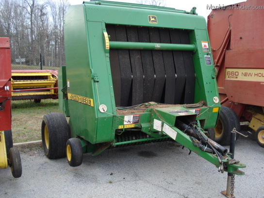1999 John Deere 556