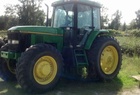  John Deere 7400