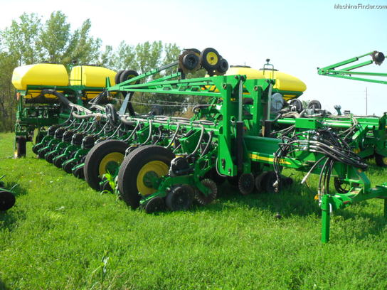 2012 John Deere 1770NT CCS
