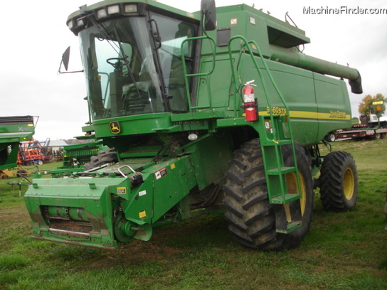 2004 John Deere 9560 STS