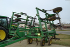 1995 John Deere 680