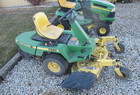  John Deere F525