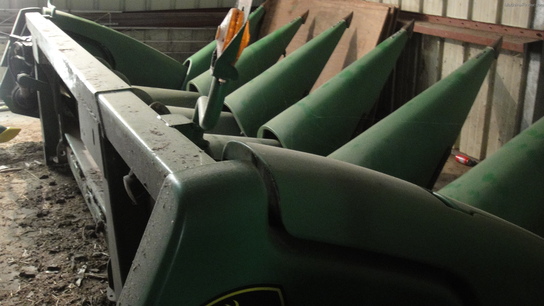 2012 John Deere 606C