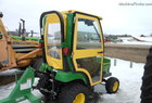 2009 John Deere 2305