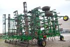 2006 John Deere 2210