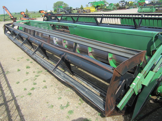  John Deere 930