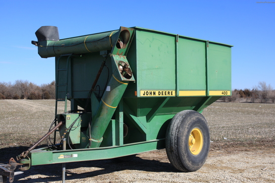  John Deere 400